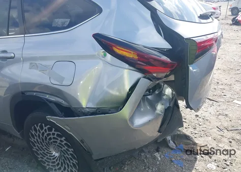 2024 Toyota Highlander Le z USA, uszkodzony, nr VIN 5TDKDRAH8RS531186